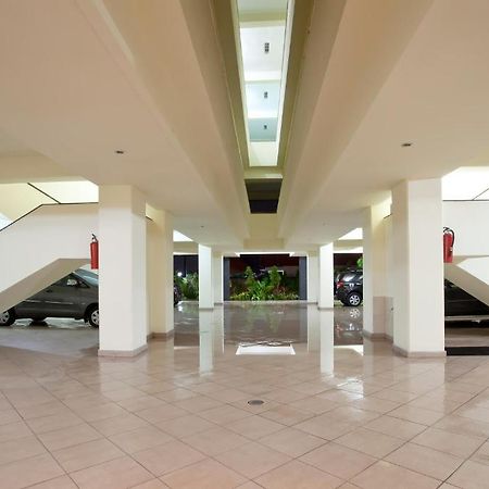 Pondok Taman 828 Hotel Denpasa Buitenkant foto