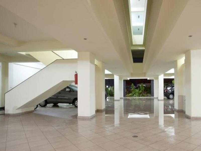 Pondok Taman 828 Hotel Denpasa Buitenkant foto